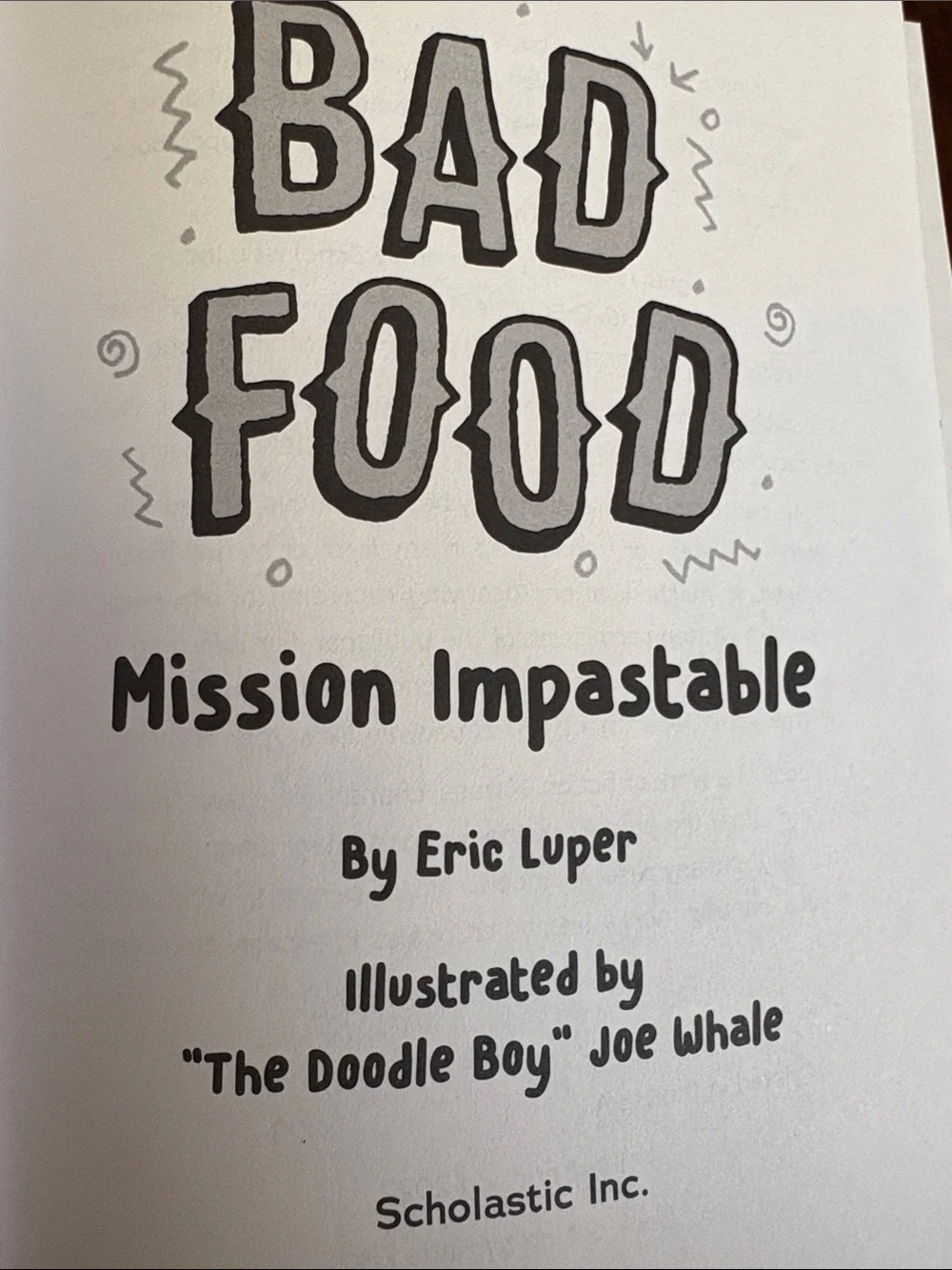 Scholastic Bad Food: Mission Impastable — Green and Aqua Cover